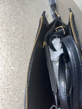 Load image into Gallery viewer, Queen Face Black Handbag

